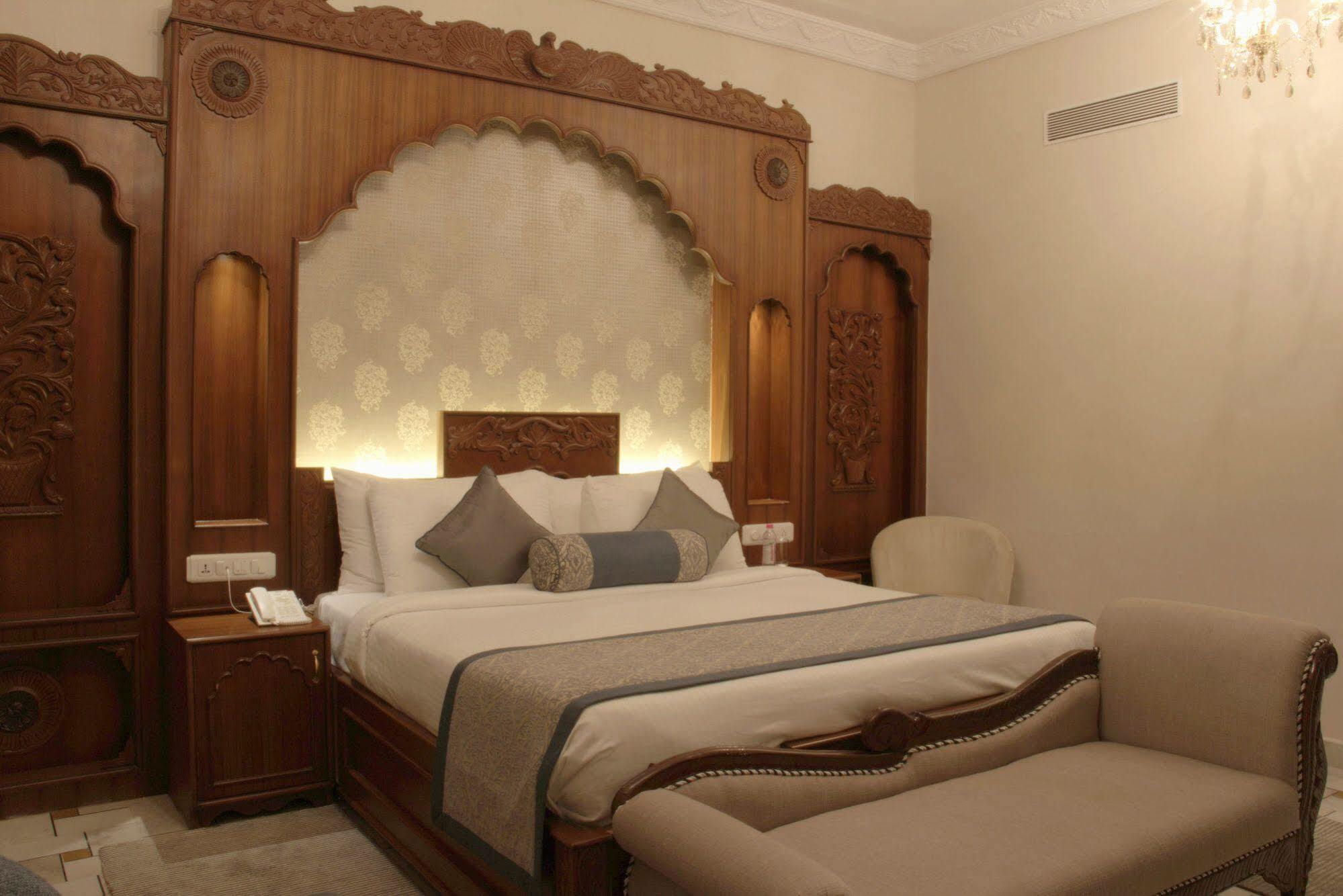 Pratap Mahal Pushkar Ihcl Seleqtion Hotel Екстериор снимка