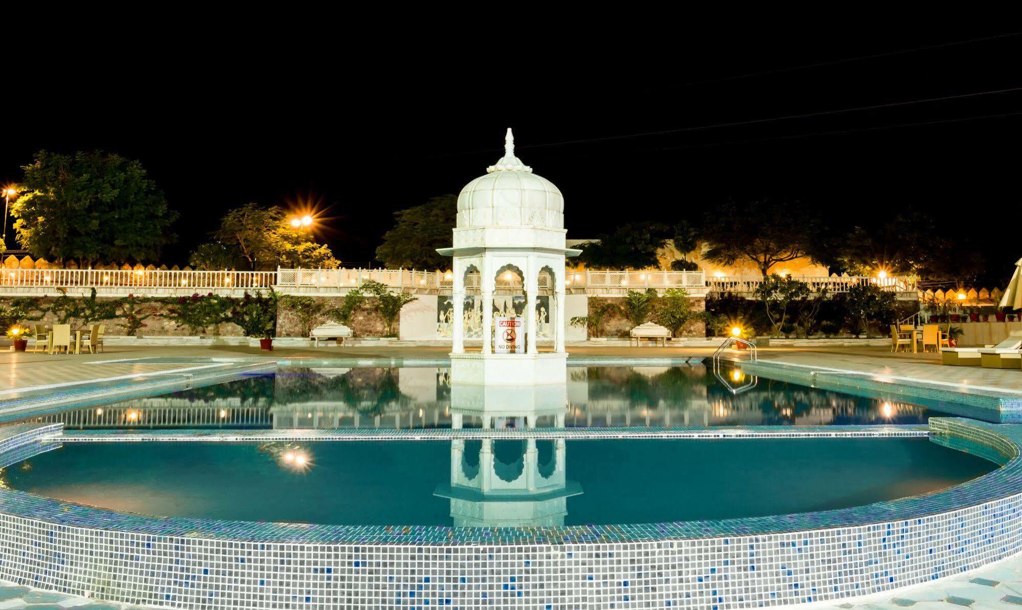 Pratap Mahal Pushkar Ihcl Seleqtion Hotel Екстериор снимка